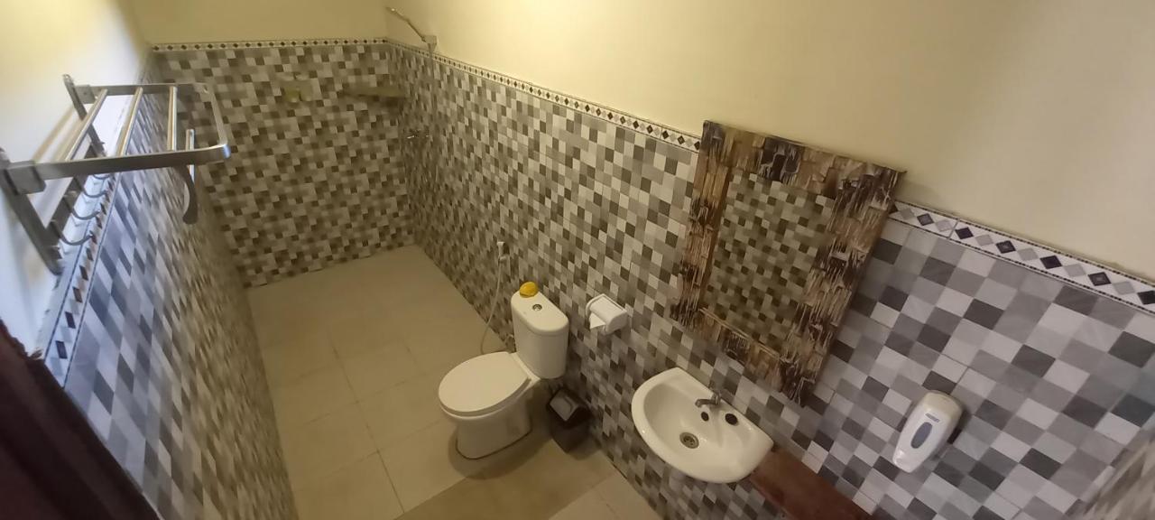 D'Lebah Homestay Nusa Penida Extérieur photo