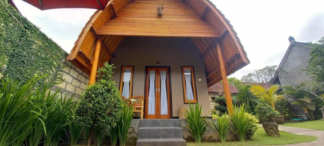 D'Lebah Homestay Nusa Penida Extérieur photo