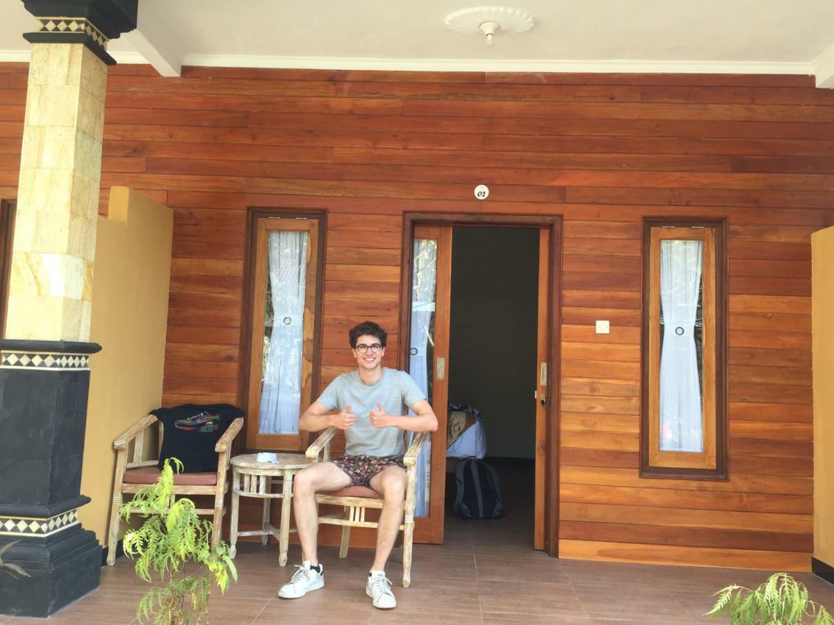 D'Lebah Homestay Nusa Penida Extérieur photo